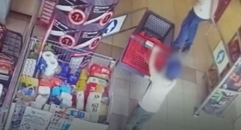 Przedszkolak na prawdziwym ,,gigancie” . Czterolatek uciekł z przedszkola i poszedł na zakupy do pobliskiego marketu