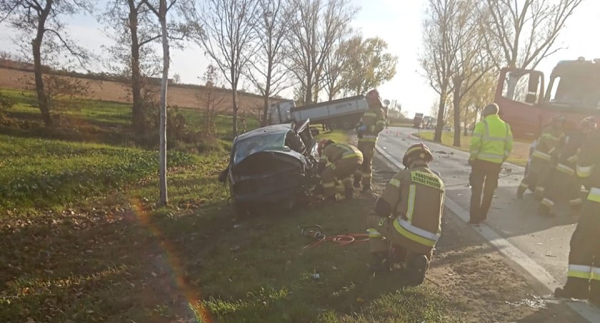 Kolejny śmiertelny wypadek na DK8. Kierowca osobówki poniósł śmierć na miejscu