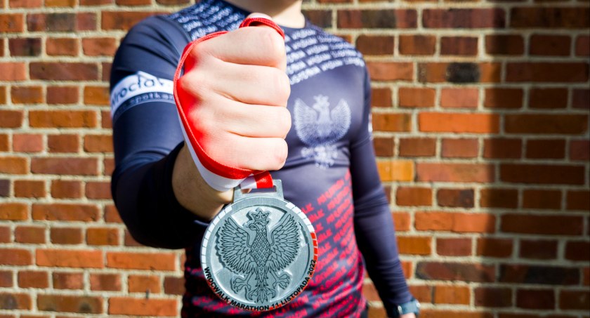 Dwa tysiące uczestników WrocWalk Marathon 2022