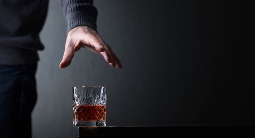 3 najczęstsze skutki zdrowotne u osób nadużywających alkohol