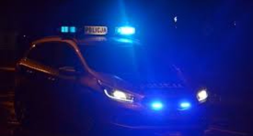 Pijana 30-latka wskoczyła do studni. Na ratunek ruszył ojciec, który później sam potrzebował pomocy