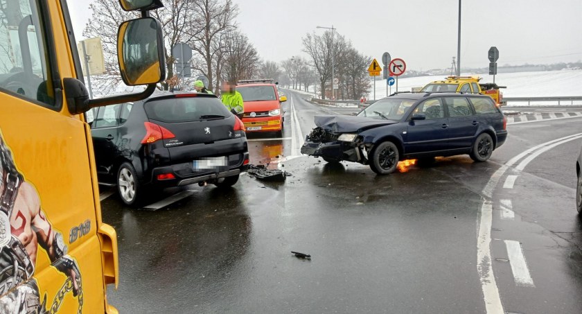Uwaga na utrudnienia na zjeździe z A4 na DK5