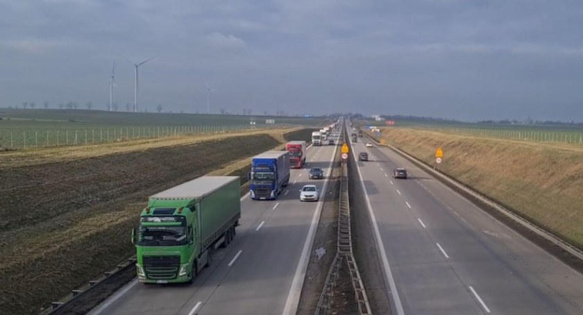 Podsumowanie działań dolnośląskich policjantów pn. „Bezpieczna autostrada A4”