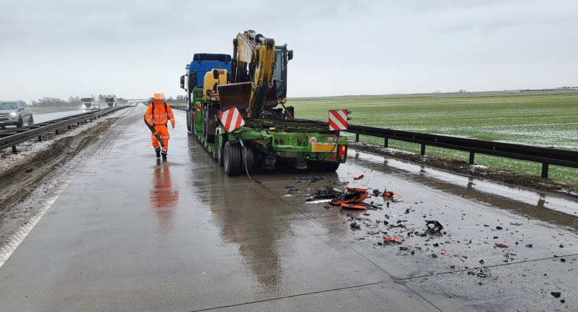Zderzenie dwóch ciężarówek na A4 w kierunku Wrocławia
