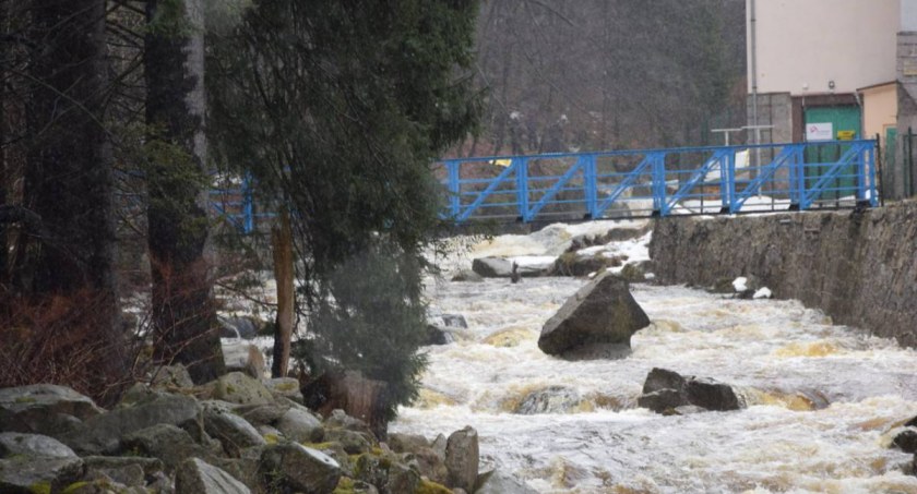 Tragedia na rzece w Szklarskiej Porębie. Nie żyje 37-letni kajakarz z Czech