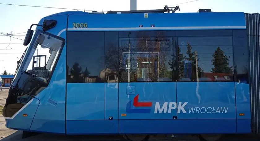 Zmiany komunikacyjne na północy Wrocławia. Remont pętli Poświętne.