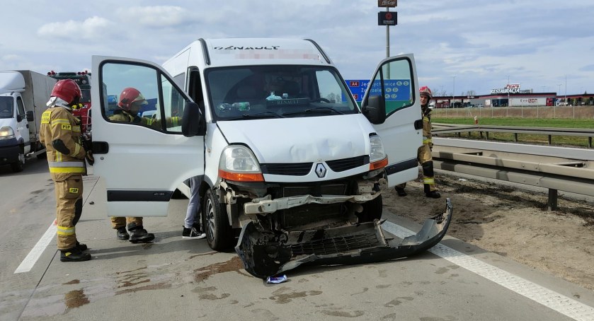Dwie kolizje na A4 w kierunku Wrocławia. Uwaga na utrudnienia