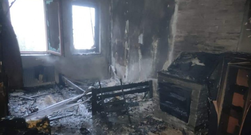 Pożar na Szwedzkiej. Jedna osoba została poszkodowana