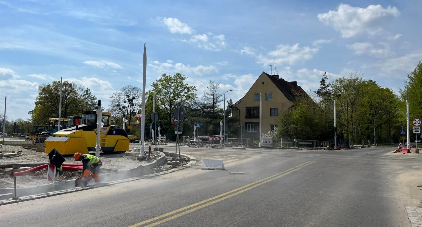 Duże zmiany dla kierowców i pasażerów MPK na Sępolnie. W związku z budową Alei Wielkiej