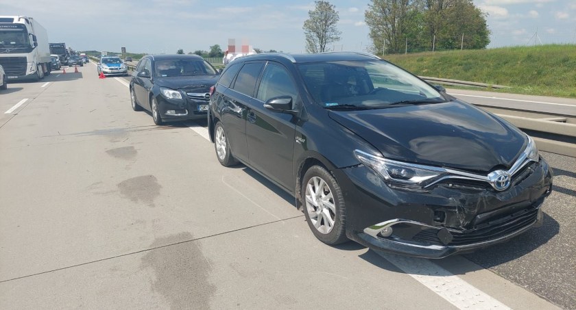 Kolizja czterech osobówek na A4 w kierunku Wrocławia