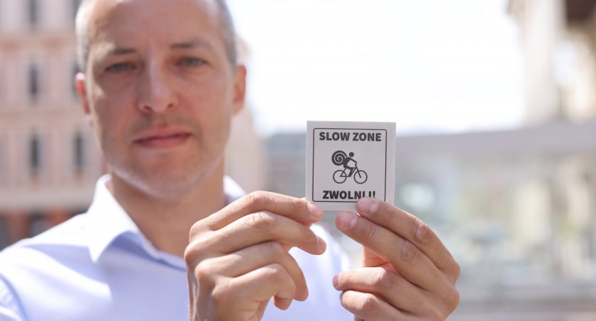 SLOW ZONE, czyli tu rowerem jeździmy wolniej!