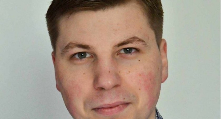 Zaginął 25-letni Marcin Gajdamowicz z Wrocławia. Policja prosi o pomoc w poszukiwaniach