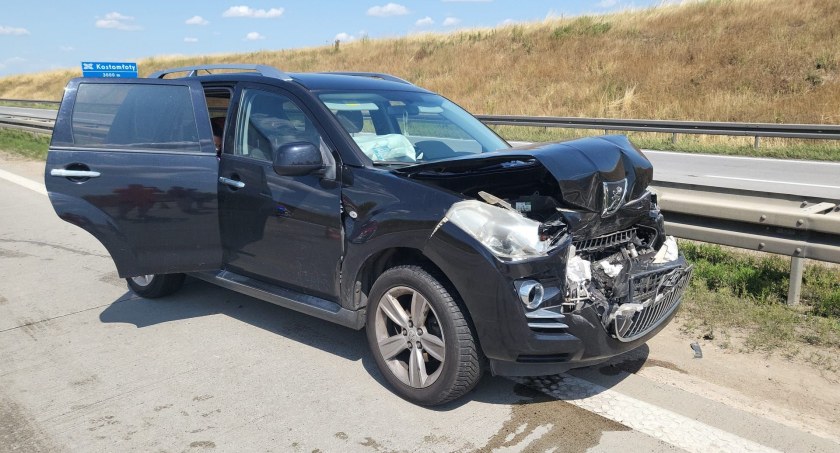 Kolizja na A4 w kierunku Wrocławia. Na miejscu lądował LPR