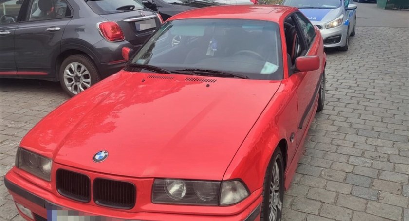 Miał co najmniej trzy powody aby próbować uciec policjantom…