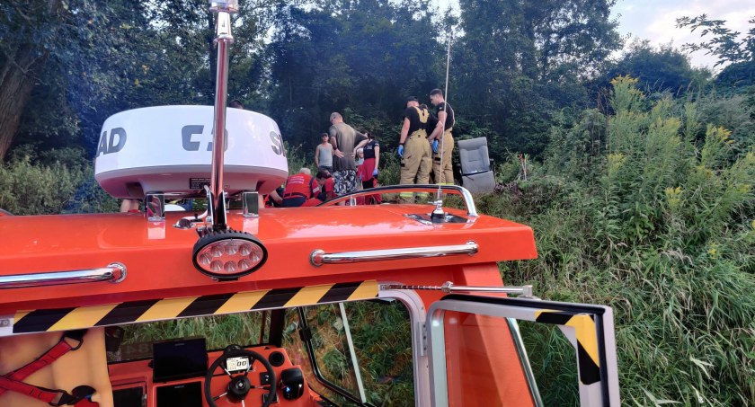 Tragiczny wypadek na Odrze w pobliżu Blizanowic. Nie żyje 60-letni kajakarz