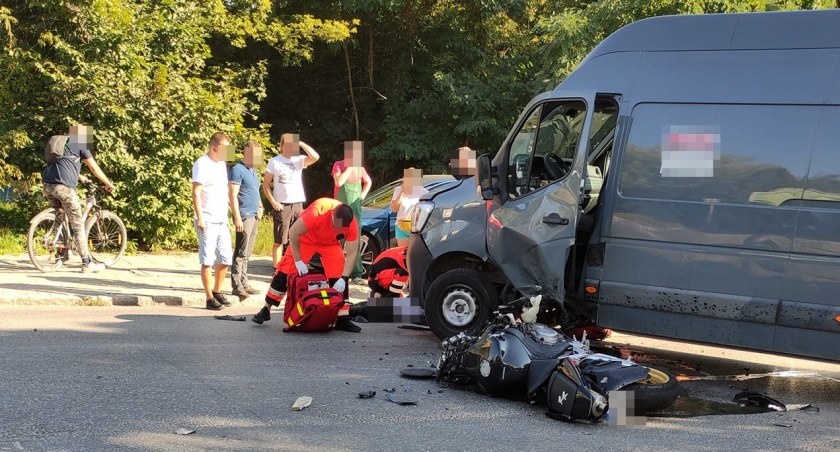 Tragiczny wypadek na Gądowie Małym we Wrocławiu. Nie żyje 37-letni motocyklista