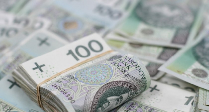 Uwaga na oszustwo metodą na brokera. Pokrzywdzony stracił blisko 25 tysięcy złotych