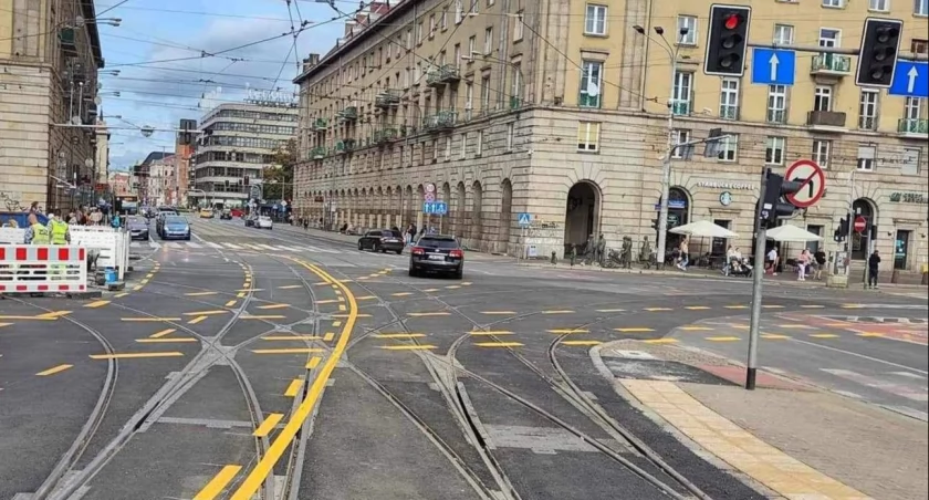 Wracają tramwaje! Koniec remontu na skrzyżowaniu Świdnickiej i Piłsudskiego