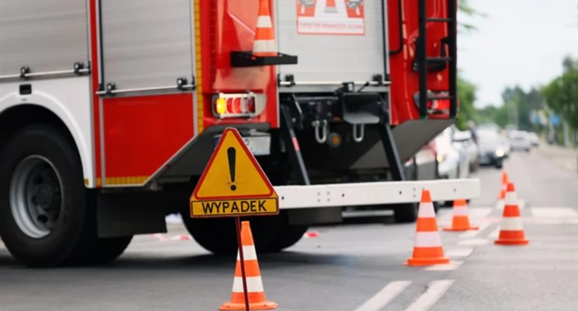 Tragiczny wypadek na krajowej ósemce. Trzy osoby poniosły śmierć na miejscu