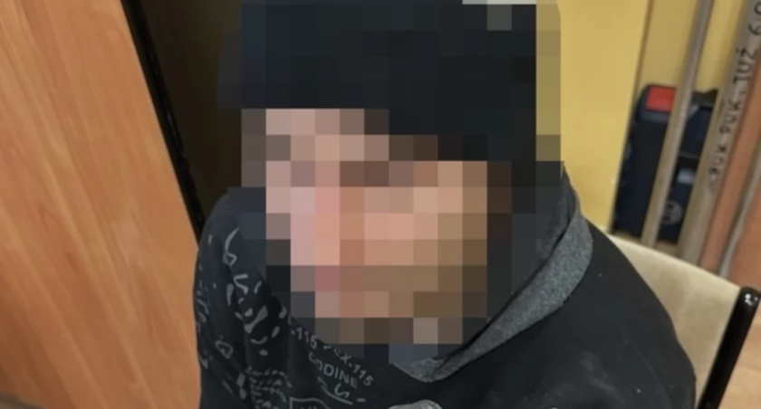 30-latek zaatakował starszą kobietę w centrum Wrocławia. Agresor został zatrzymany przez policję [FILM]