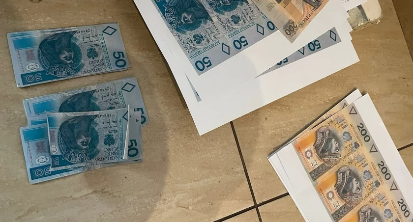 Areszt dla 40-latka, który drukował polskie banknoty z zamiarem wprowadzania ich do obiegu