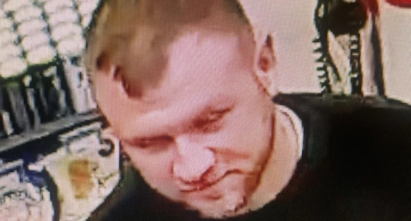 Wrocławscy policjanci poszukują osób, które mogą posiadać informacje w sprawie kradzieży pojazdu marki Honda CRV [ZDJĘCIE]