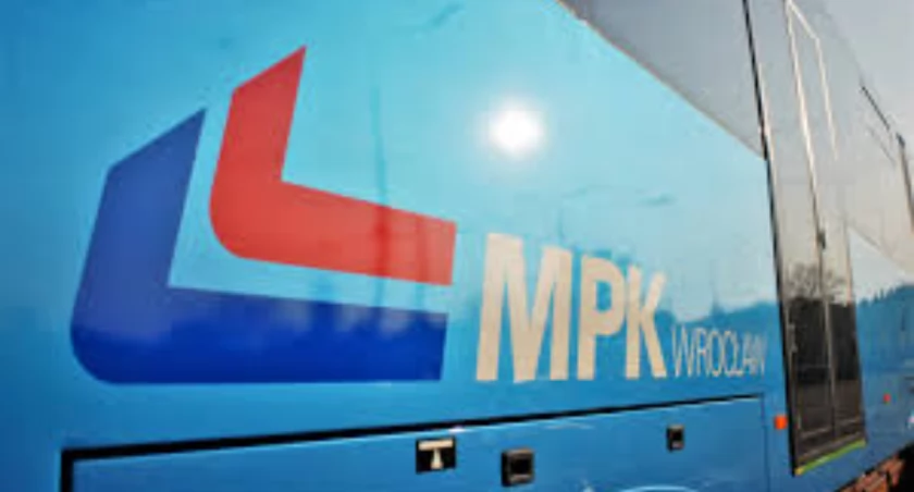 Zmiany w kursowaniu komunikacji miejskiej przez pl. Bema