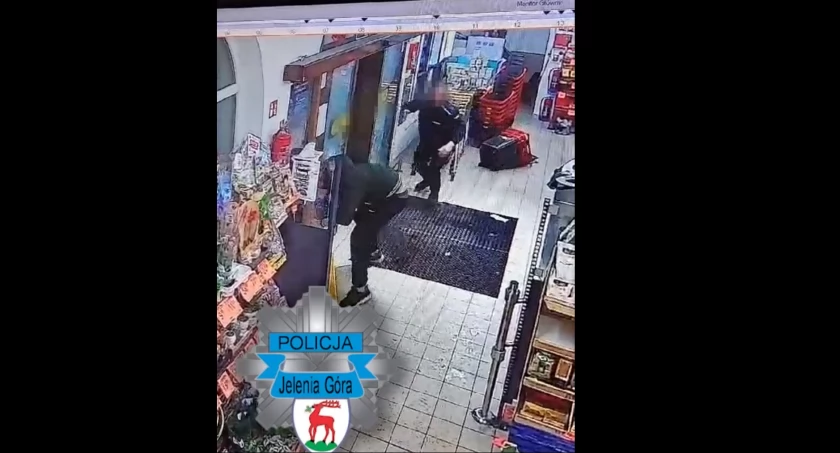 Nie chciał oddać skradzionej czekolady. Został zatrzymany i tymczasowo aresztowany na 3 miesiące. Zobacz Film