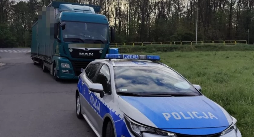 Pijany kierowca ciężarówki zatrzymany przez lubańskich policjantów