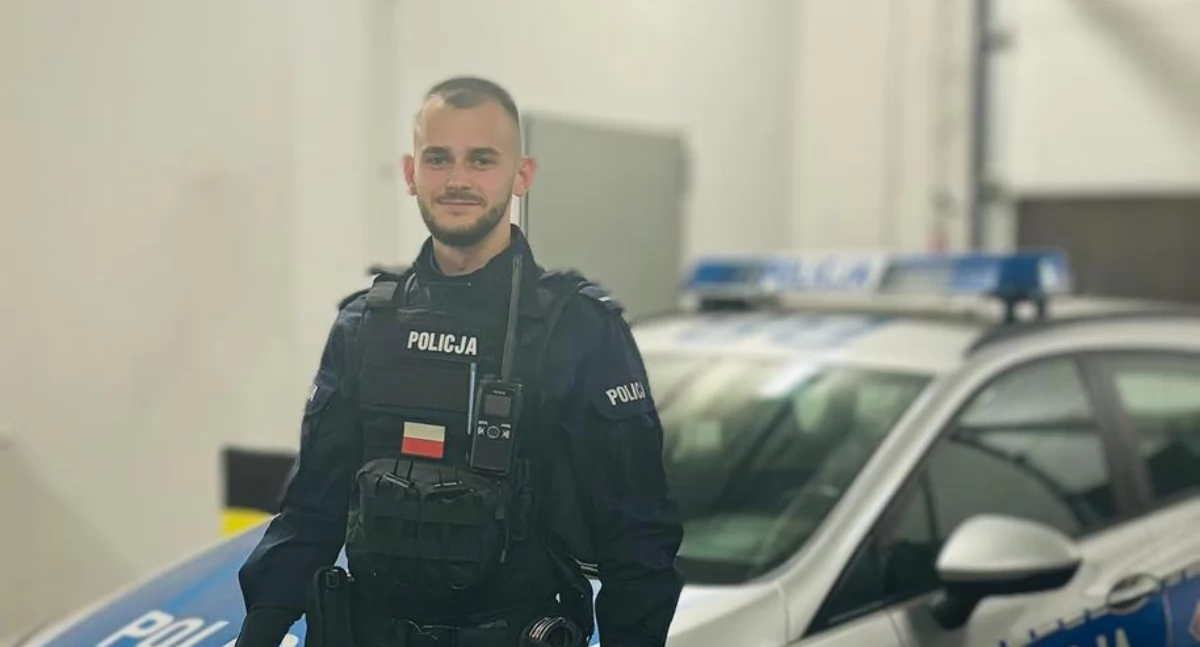 Leżąca na chodniku młoda kobieta przestała oddycha - jej życie uratowali oławscy policjanci