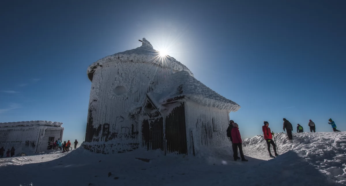Święta coraz bliżej! Znajdź idealny prezent w sklepie Karkonosze GO