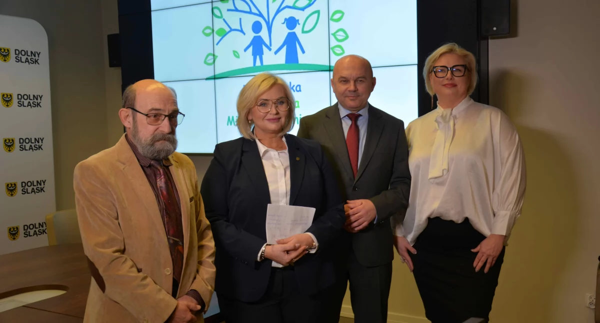 Dolnośląska Inicjatywa Międzypokoleniowa