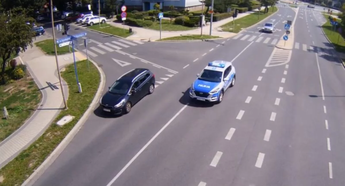 Eskorta po życie. 3-miesięczne niemowlę uratowane dzięki wsparciu jaworskich policjantów