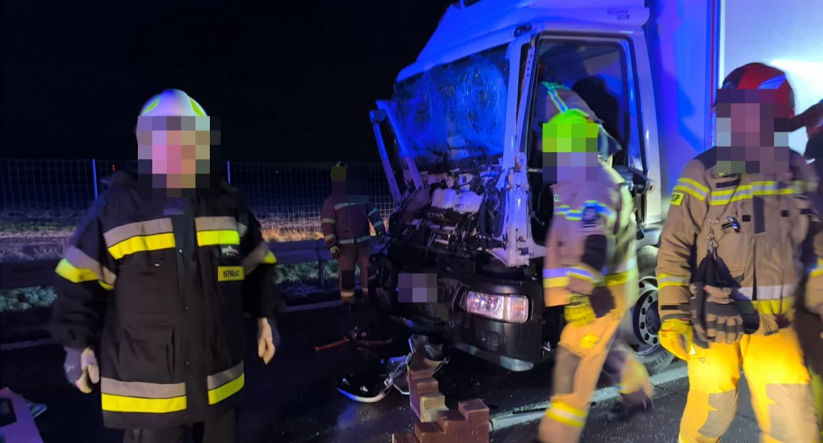 Zderzenie trzech pojazdów ciężarowych na 113 kilometrze autostrady A4 w kierunku Zgorzelca