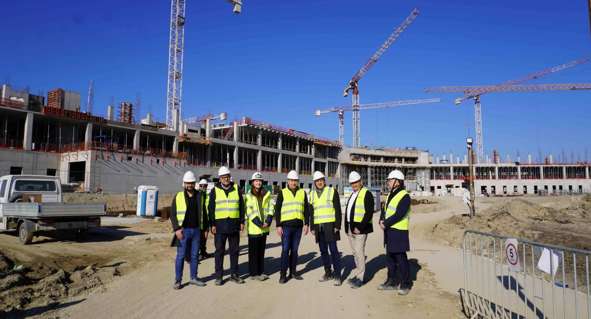Nowy Szpital Onkologiczny rośnie w oczach