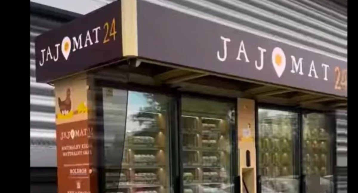 Był chlebomat w Bolkowie, jest jajomat we Wrocławiu. Zobacz gdzie kupisz jajka o każdej porze dnia i nocy