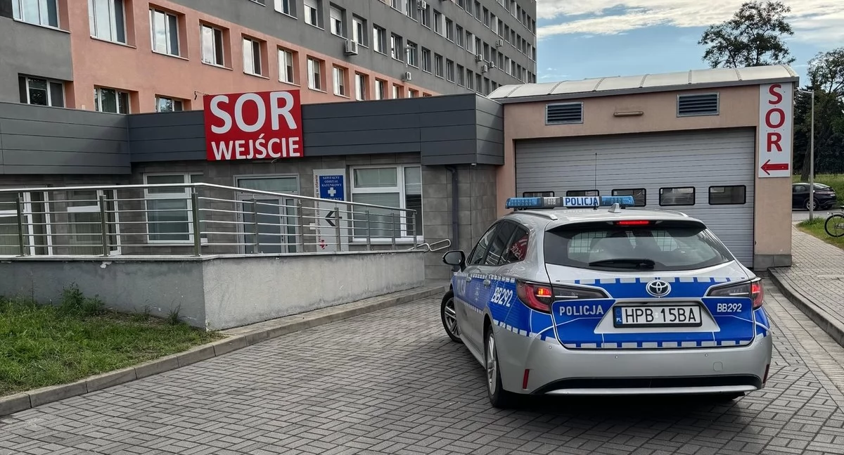 Zaatakował lekarza na SOR i uciekł. Wpadł na lotnisku w drodze na wakacje
