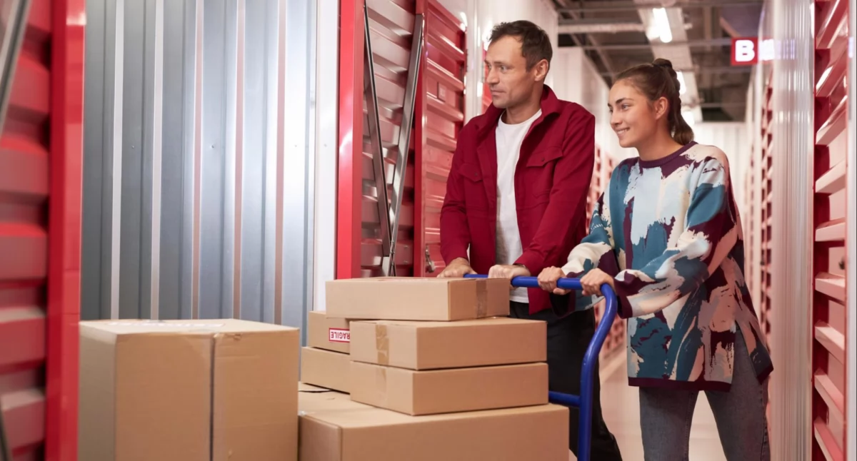 Magazyny samoobsługowe — dlaczego self storage to dobre rozwiązanie dla firm?