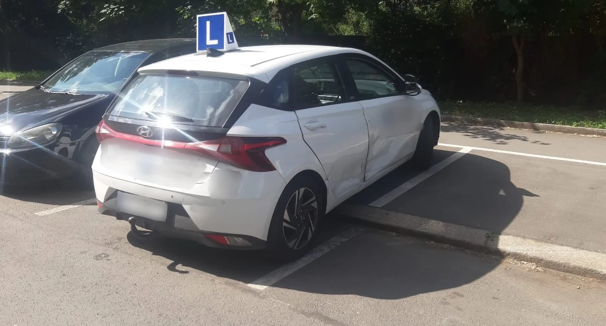 Instruktor z zakazem prowadzenia pojazdów szkolił kursanta. Wpadł podczas kontroli we Wrocławiu