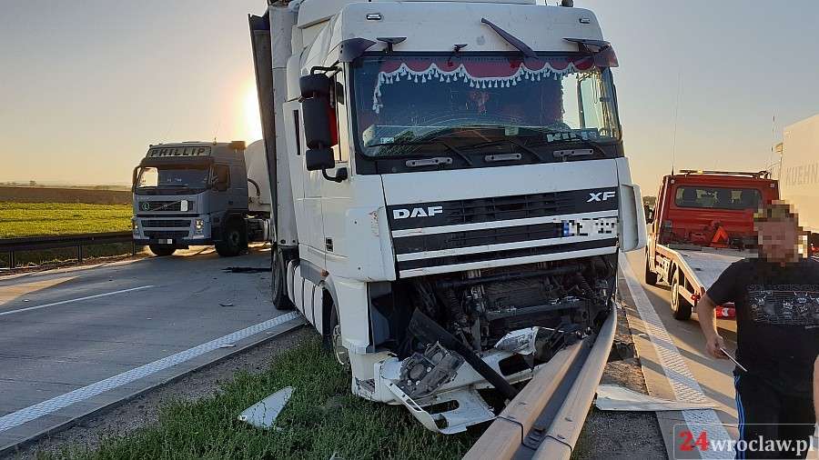 Potężne utrudnienia na A4