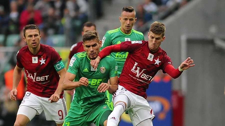 Ondrasek strzela, a Wisła znów wygrywa. 