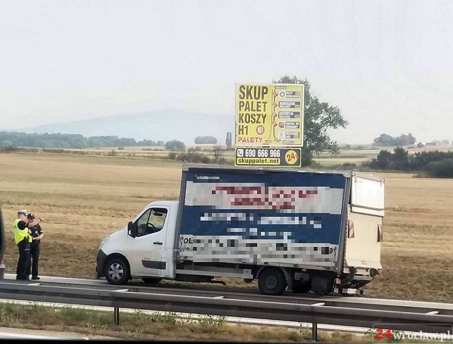 Awaria busa na A4. Duże utrudnienia