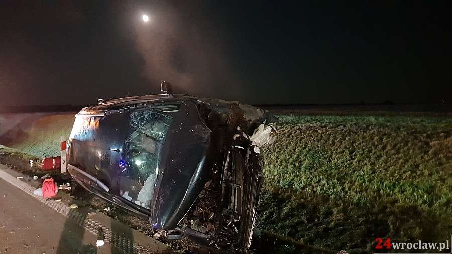 Nocny wypadek na autostradzie A4