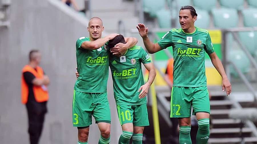 Śląsk rozpoczął sezon od wygranej. Wrocławianie pokonali u siebie Cracovię 3:1