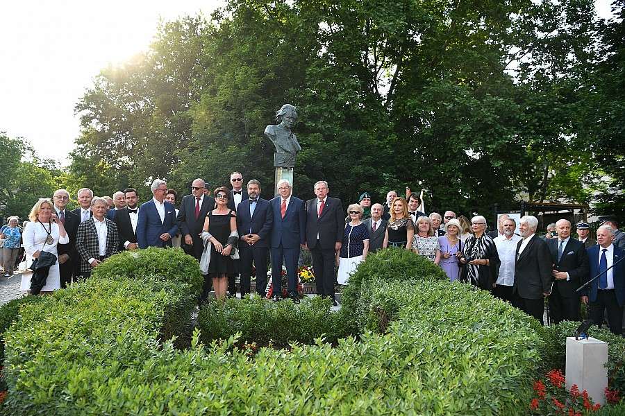 Uroczyste odsłonięcie pomnika Ignacego Jana Paderewskiego