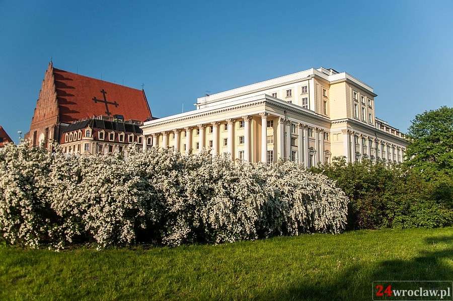 Wiosenny spacer Promenadą Staromiejską