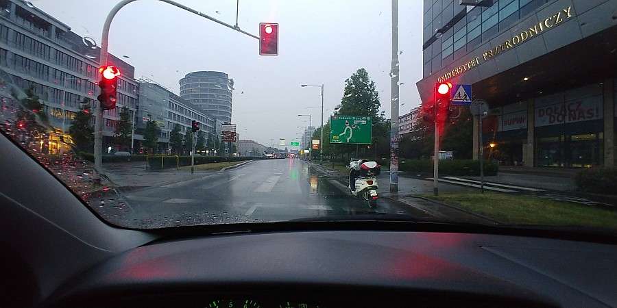 Zaparkował skuter w centrum Wrocławia