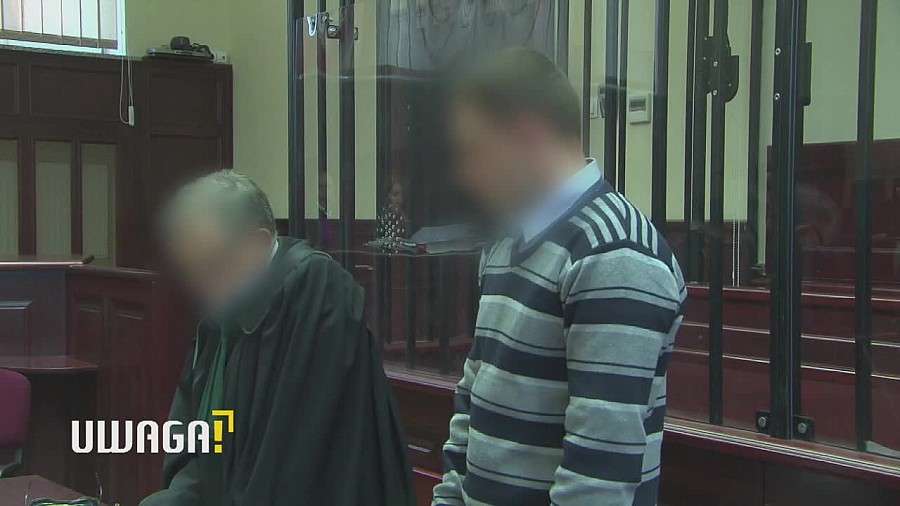 Zacisnął linkę holowniczą na szyi żony. Od śmierci dzieliły ją sekundy