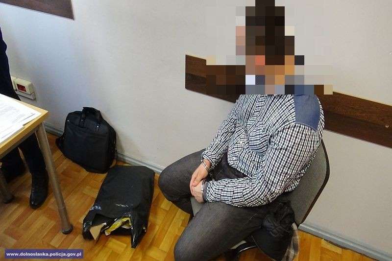 Wyłudzał towary i pożyczki gotówkowe