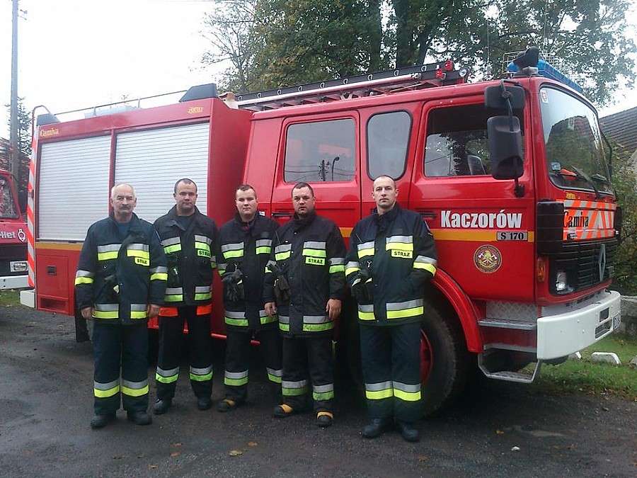 Ksiądz zakazał strażakom w mundurach wejścia do kościoła